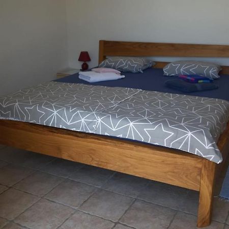 Apartments Vrgada Драге Екстериор снимка