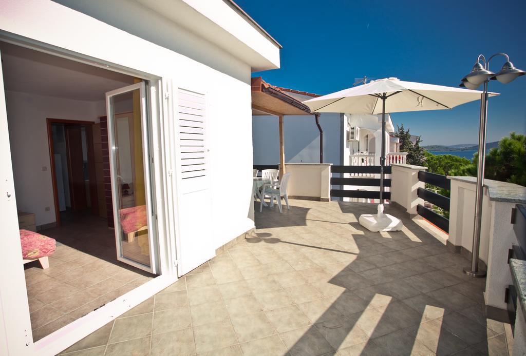 Apartments Vrgada Драге Екстериор снимка
